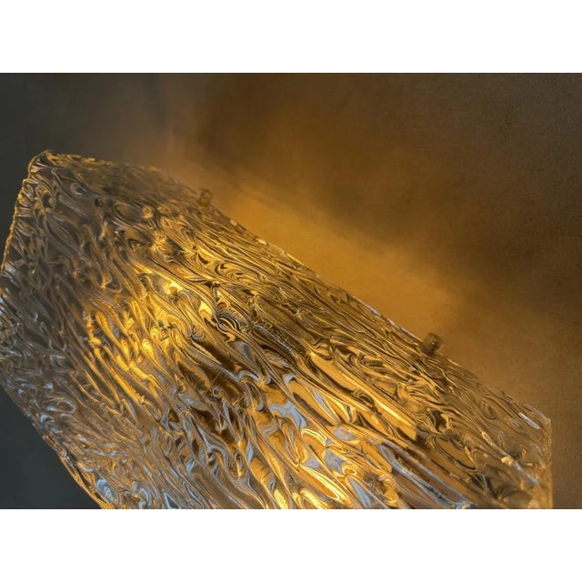 Wall Lamp in Textured Glass from Kalmar Franken, 1960s For Sale - Image 8 of 13