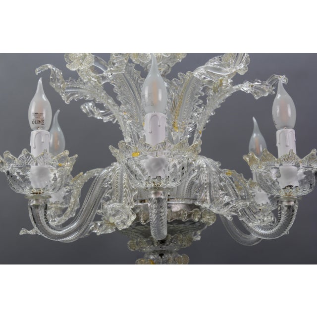 Venetian Murano Glass and Gold Dust Floral Chandelier, Italy, 1950s For Sale - Image 4 of 18