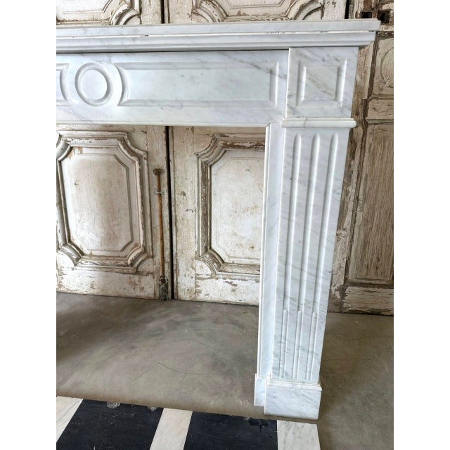 Stone Small Carrara Marble Fireplace, 1900s For Sale - Image 7 of 14