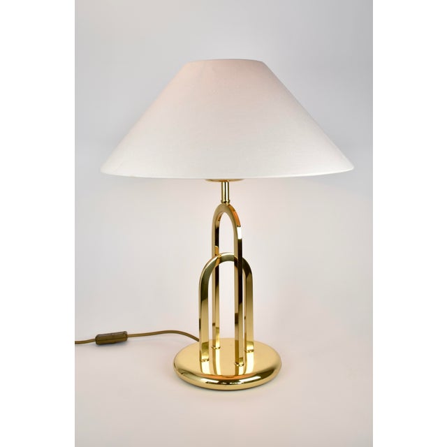 Metal 1970s Postmodern Hollywood Regency Brass Table Lamp For Sale - Image 7 of 10