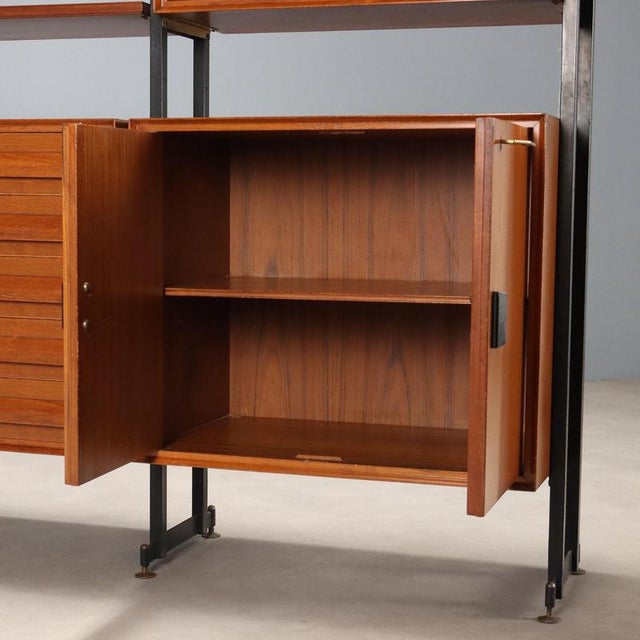 Brown Mid-Century Bookcase, 1960s For Sale - Image 8 of 14