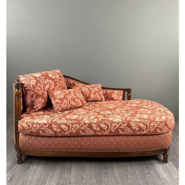 20th Century Louis XVI Chaise Lounge in Fabric with Floral Decoration For Sale - Image 13 of 13