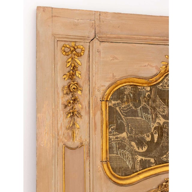 French Louis XV Pink & Giltwood Trumeau Mirror, 18th C. For Sale - Image 3 of 9