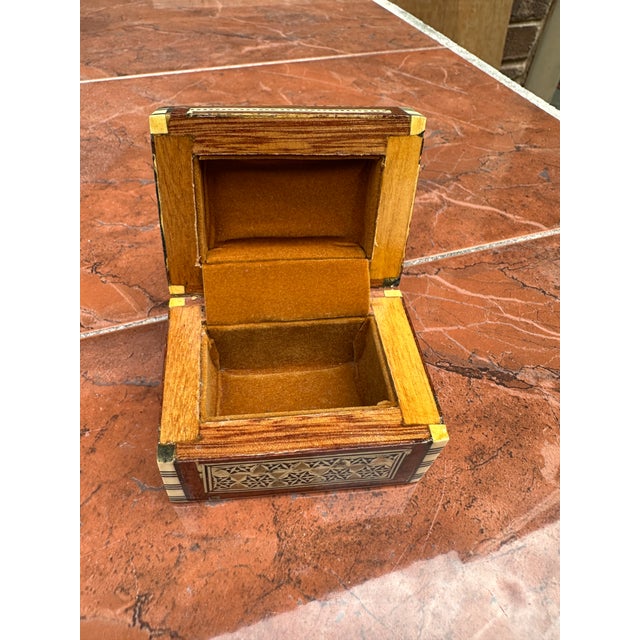 1970s 1970s Petite Wooden Painted Box With Mother of Pearl Accents For Sale - Image 5 of 8
