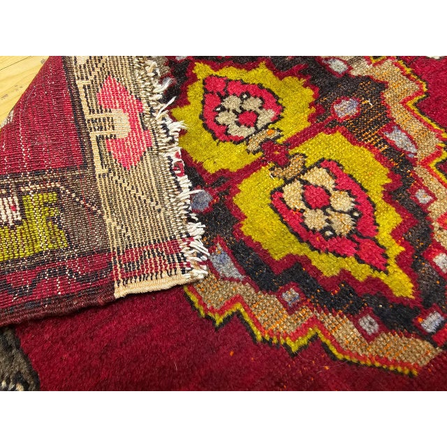 Early 20th Century Turkish Oushak Hand-Knotted Area Rug, , Red & Yellow, 2' x 2' For Sale In Chicago - Image 6 of 7