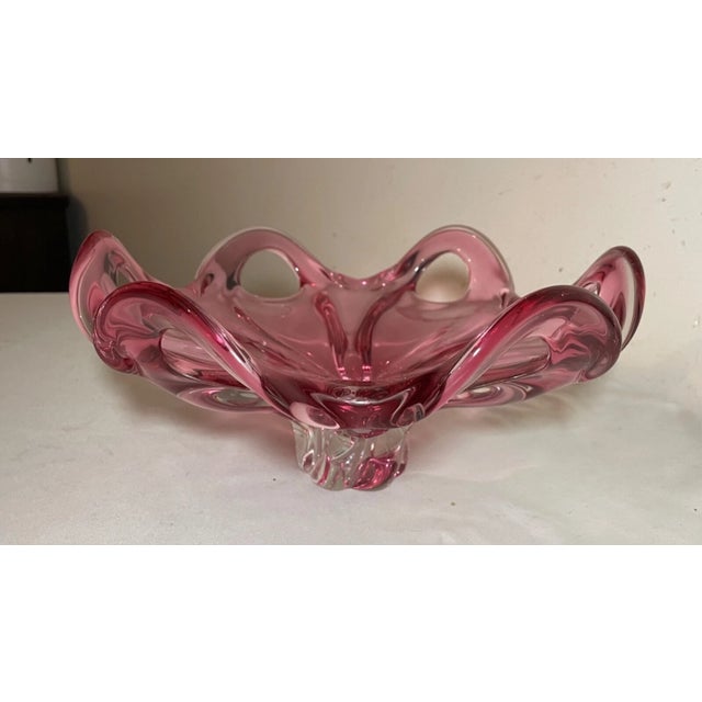 Italian Vintage Hand Blown Pink Red Glass Italian Centerpiece Footed Bowl Murano For Sale - Image 3 of 12
