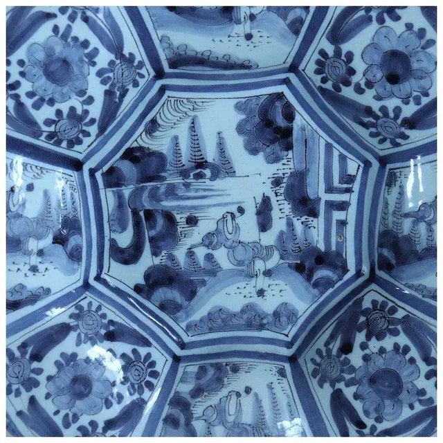 18th Century German Frankfurt Faience Blue and White Lobed Plates (Buckelplattes) - a Pair For Sale In Denver - Image 6 of 12