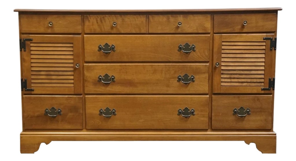 Ethan Allen Heirloom Nutmeg Maple Colonial Early American 62