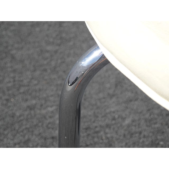 White Vintage Mid Century Modern White Chrome Side Chair Vanity Chair For Sale - Image 8 of 11