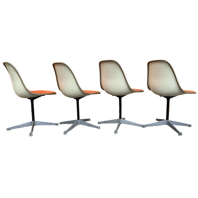 Metal Mid Century Modern Herman Miller Swivel Shell Chairs in Orange - Set of 4 For Sale - Image 7 of 12