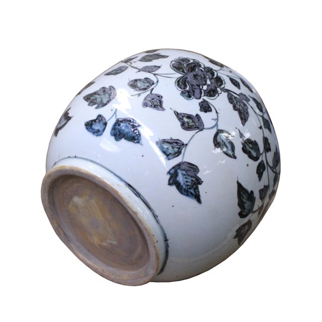 Chinese Gray Blue Off White Flowers Graphic Fat Round Ceramic Vase For Sale In San Francisco - Image 6 of 7