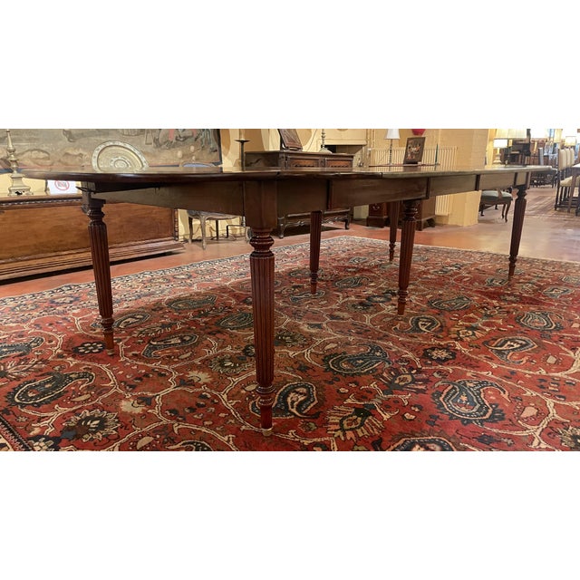 Early 19th Century Mahogany Dining Room Table For Sale - Image 6 of 10
