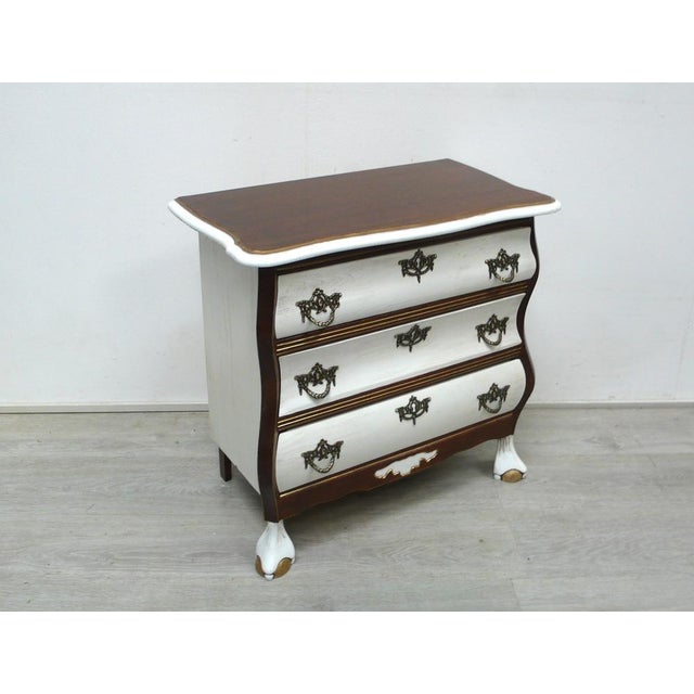 Small Chest of Drawers in Walnut and White, 1960s For Sale - Image 6 of 6