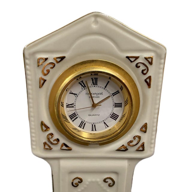 Traditional Vintage Irish Donegal Shamrock Parian China Mantel Clock Set - Harp & Grandfather - Pair For Sale - Image 3 of 6