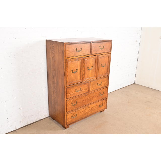 Henredon Henredon Mid-Century Modern Campaign Oak Gentleman's Chest, Circa 1970s For Sale - Image 4 of 13