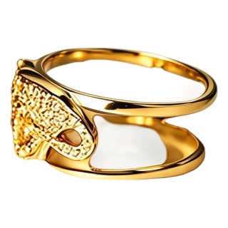 Late 20th Century 18K White Gold Hidalgo Panther Wide Jacket Diamond Band, Size 6.75 For Sale