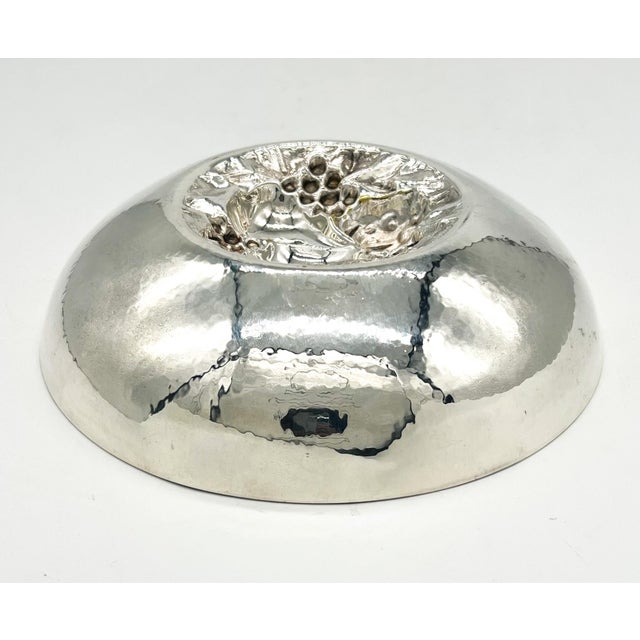 Vintage Trompe l'Oeil Portuguese Silverplate Fruit Motif Bowl – Hollywood Regency / European Traditional For Sale - Image 11 of 11