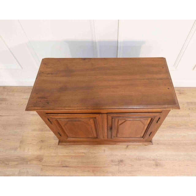 French 18th Century French Walnut Community Buffet, Louis XIV Period For Sale - Image 3 of 9