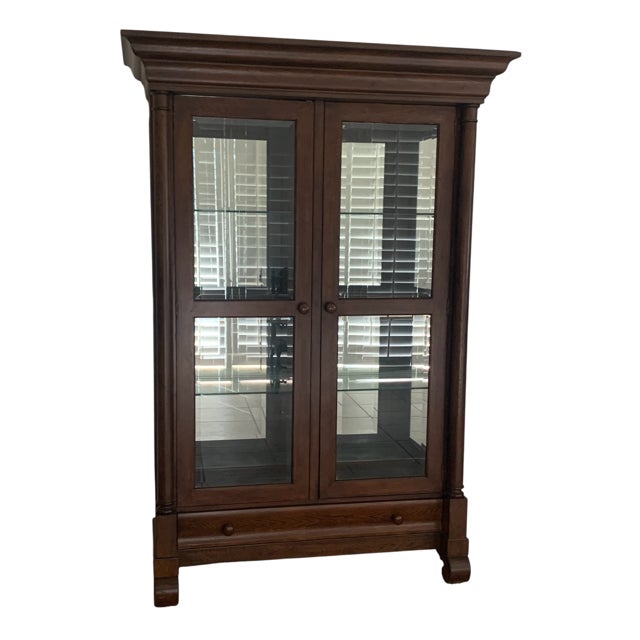 1970s Mahogany Wood and Glass Display Cabinet / Vitrine For Sale In Palm Springs - Image 6 of 10