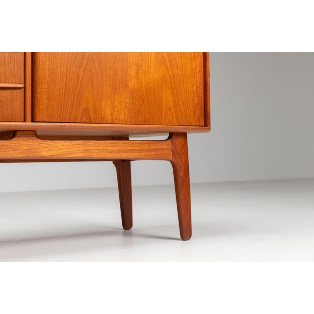 Sideboard in Teak by Svend Aage Madsen for K. Knudsen & Son, Denmark, 1960 For Sale - Image 15 of 17