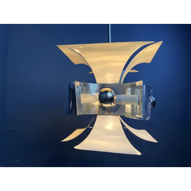 Space Age Italian Chandelier, 1960s, in Good conditions. Designed 1960 to 1969 Up to 250V (Europe/UK Standard).The wiring...