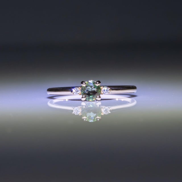 2020s Alexandrite Ring With Earth-Mined Diamond Accents in Solid 14k Gold, Round 4.6mm, Size 6.75 For Sale - Image 5 of 12