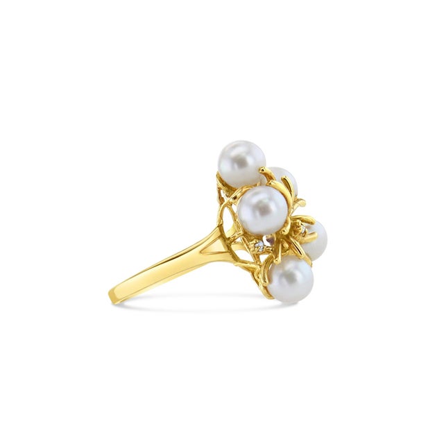 Contemporary Pearl Cluster Ring with Diamond Accent 14k Yellow Gold, Size 9 For Sale - Image 3 of 5