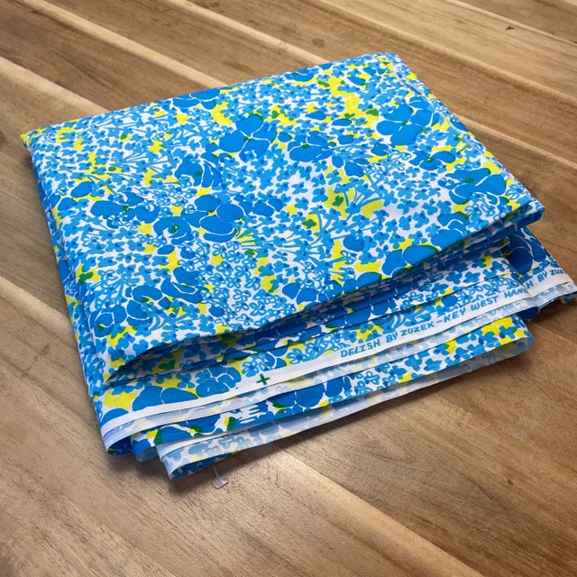 Vintage Lilly Pulitzer Delish by Susie Zuzek Key West Hand Print Fabrics Inc Fabric Floral- About 6 Yards For Sale In New York - Image 6 of 6