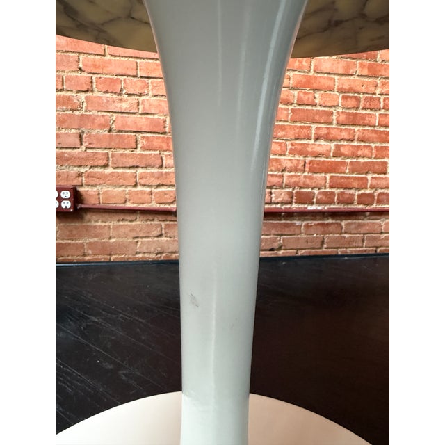54" Saarinen Arabascato Marble Tulip Dining Table for Knoll For Sale - Image 13 of 14