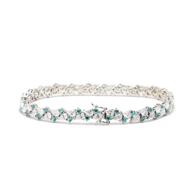 7.94ctw Blue Zircon & Diamond Tennis Bracelet, 18k White Gold, Length 7.25 In. For Sale - Image 4 of 6