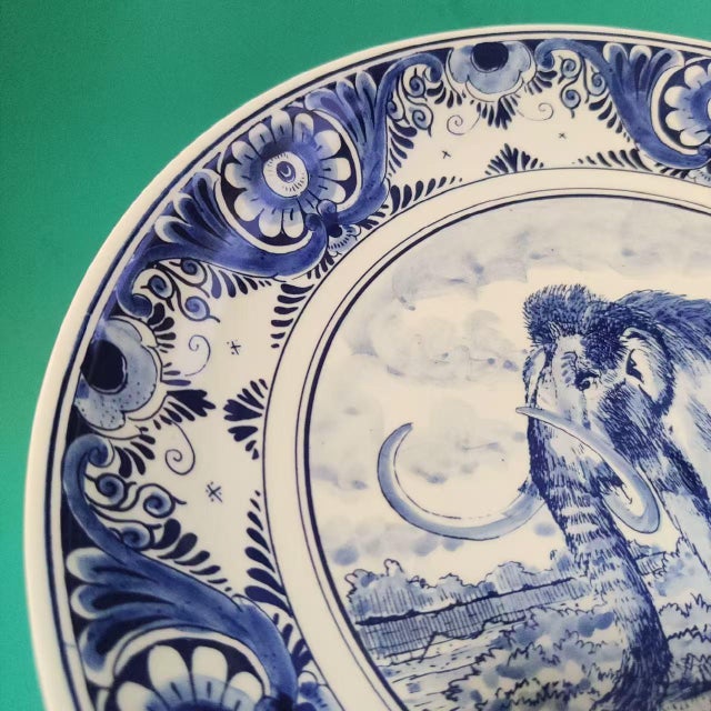 Delft Blue Pottery Decorative Plate With a Mammoth Design. For Sale - Image 4 of 4
