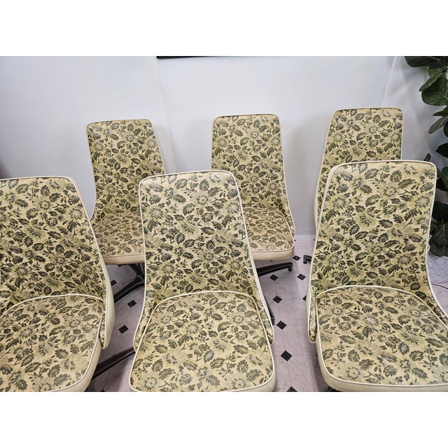 Textile Mid-Century Modern Kitchen Chairs in Floral Upholstery by Brody For Sale - Image 7 of 9