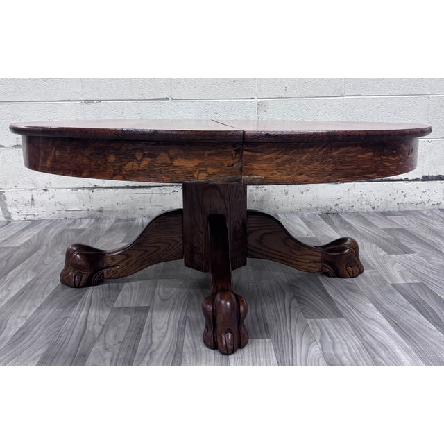 Antique Victorian 44” Round Quarter Sawn Tiger Oak Coffee Table Cocktail Table For Sale In Kansas City - Image 6 of 14