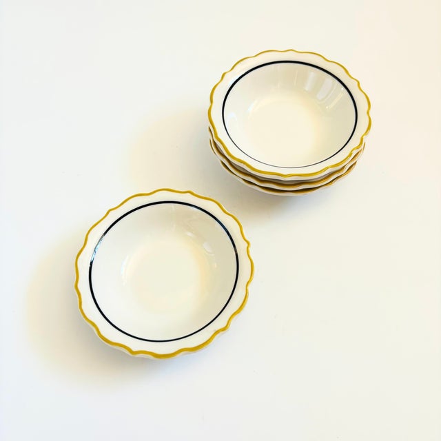 Mid-Century Modern Vintage Ruffled Rim Ceramic Bowls by Syracuse China Usa - Set of 4 For Sale - Image 3 of 12