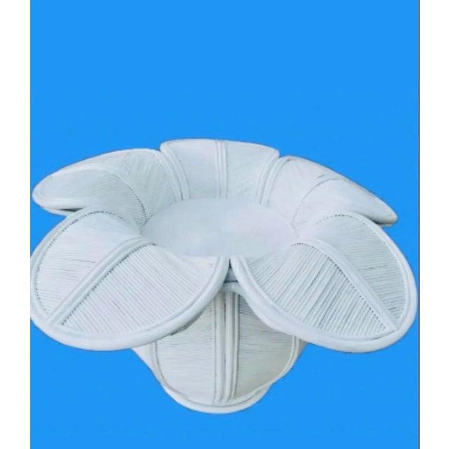 1970s Coastal Pencil Reed Rattan and Bamboo Sculptural Italian Dining Table Base Like a Daisy Shape. For Sale - Image 9 of 9