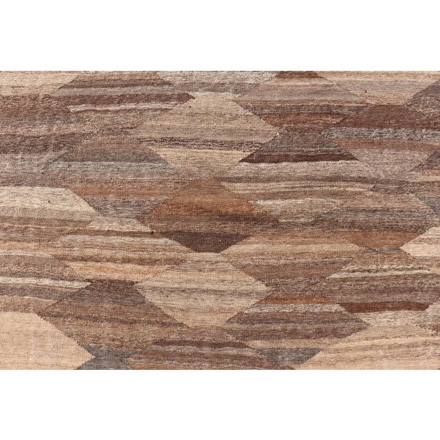 Textile 2020s Modern Hand-Woven Flatweave Kilim in Wool With Sub-Geometric Diamond Design For Sale - Image 7 of 13