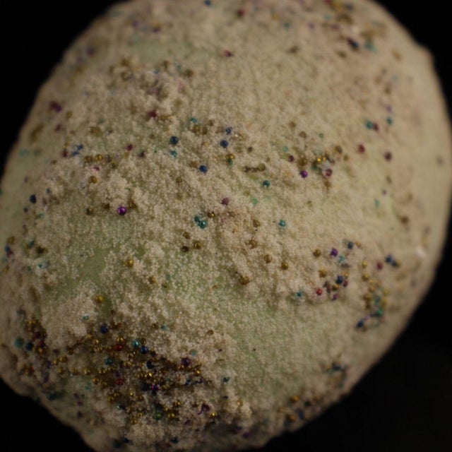 Late 19th Century Rare Buddhist Relic Cluster With Glow-in-the-Dark Effect, 635g, Wooden Box For Sale In Los Angeles - Image 6 of 9