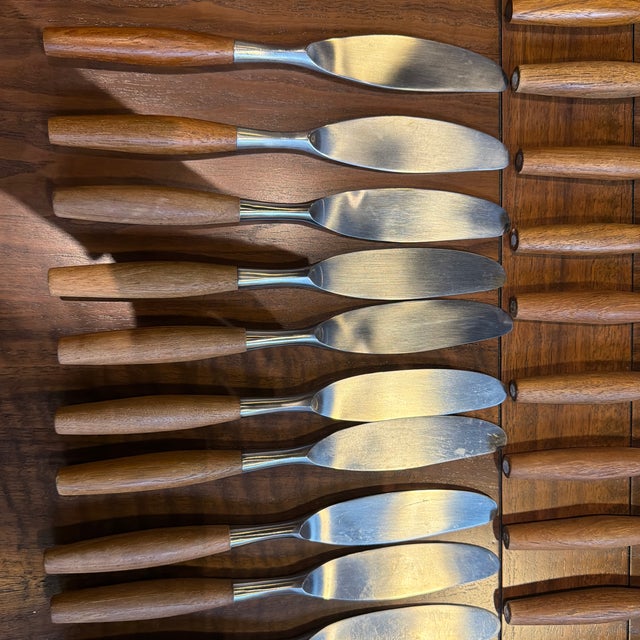 1970s Dansk Wood Accent Flatware – Jens Quistgaard De, 1970s – Teak & Stainless (92-Piece Set) For Sale - Image 5 of 7