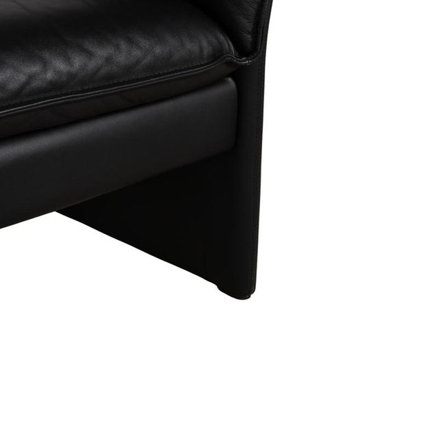 Scala Two-Seater Sofa in Leather For Sale - Image 6 of 14