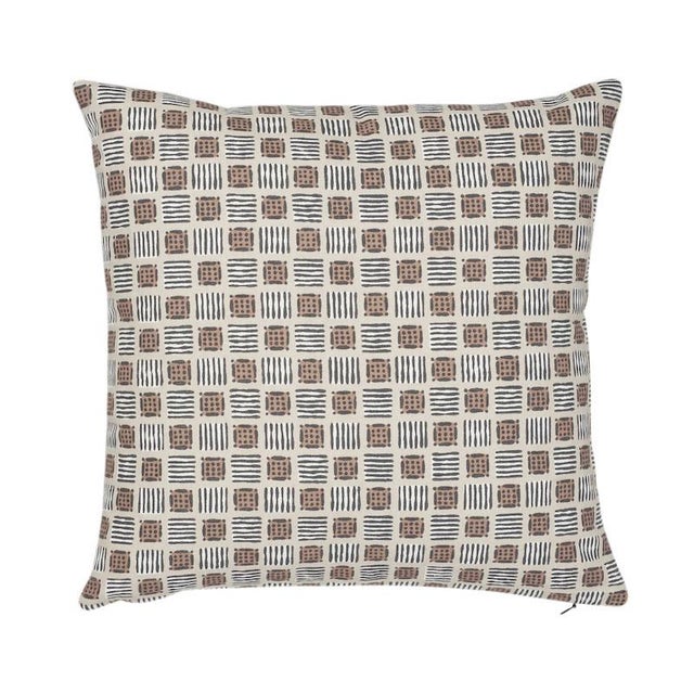 Rustic Schumacher X Celerie Kemble Mottley Grid 18" Pillow in Wren For Sale - Image 3 of 3