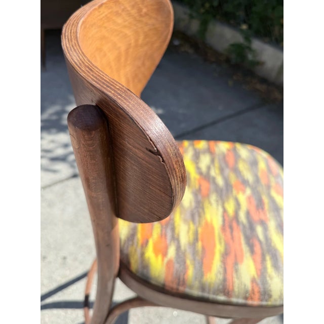 Set of 6 Vintage Mid-Century Bentwood Walnut-Finish Bar Stools, C. 1960s–70s For Sale - Image 13 of 15