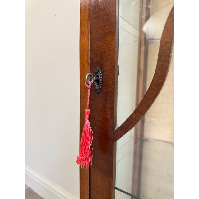 1950s Art Deco Style Glass and Wooden Display Cocktail Cabinet, 1950s For Sale - Image 5 of 12