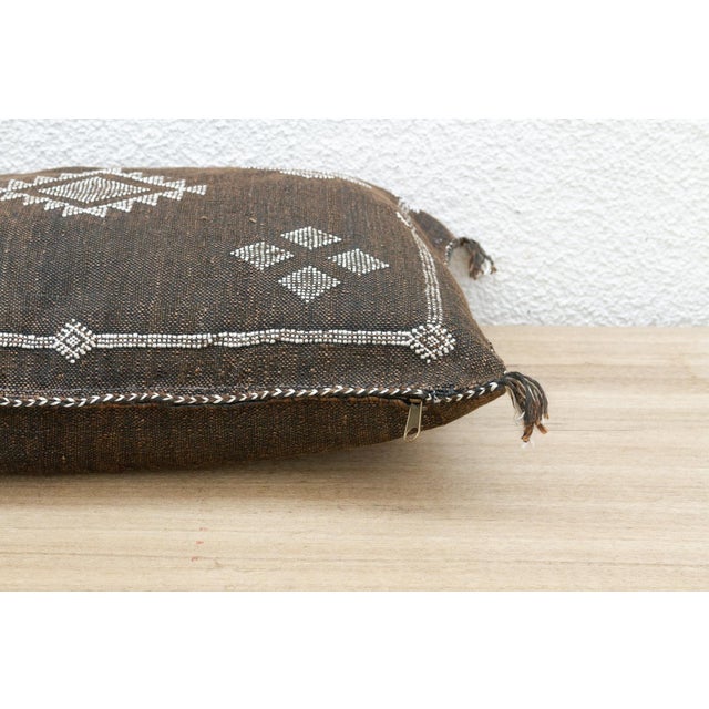 Desert Onyx Silk Rug Lumbar Pillow For Sale In Los Angeles - Image 6 of 8