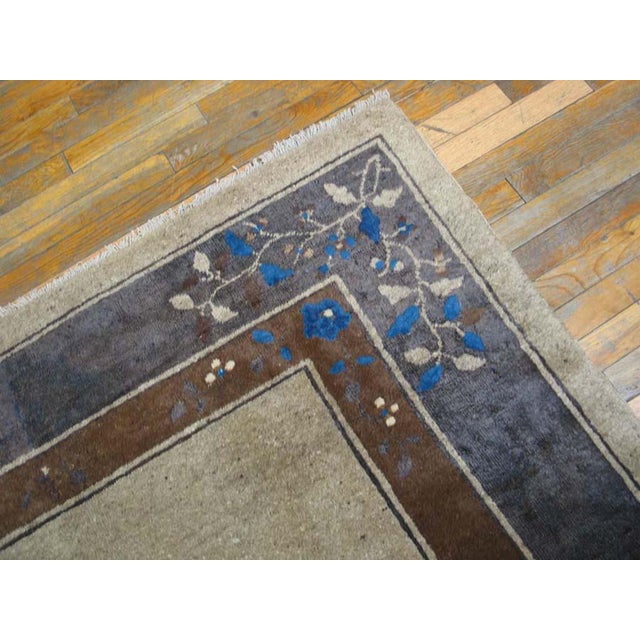 Early 20th Century 1920s Tan Ecru Floral Antique Chinese Peking Rug 6'0" X 9'0" Knotted Pile Wool Carpet For Sale - Image 5 of 5
