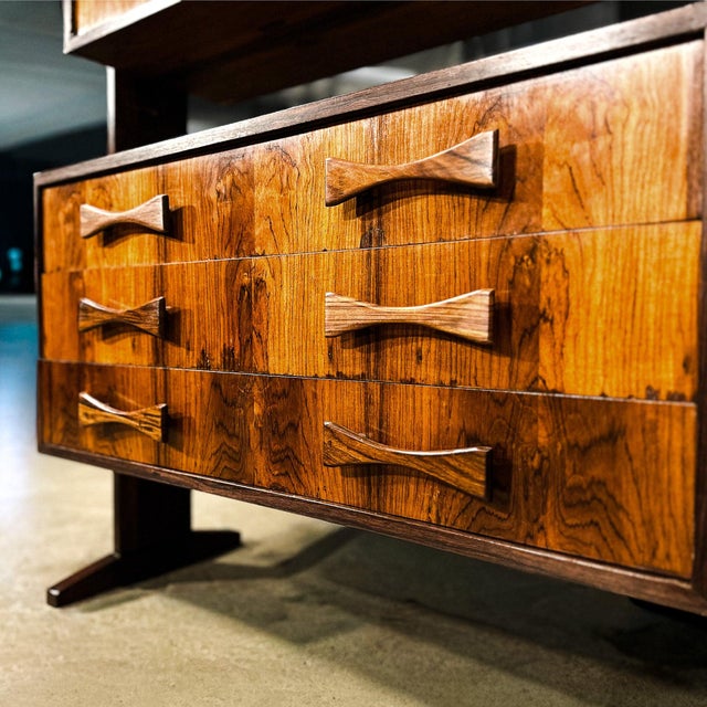 Wood Modular Brazilian Rosewood Shelving Unit by Ernesto Hauner, Brazil, 1960s - Lot 182A For Sale - Image 7 of 12