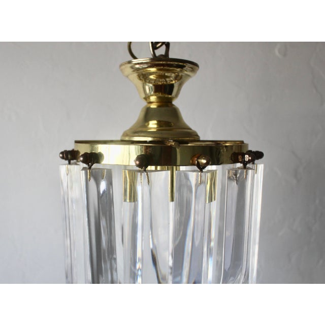 1980s Carlo Nason Style Brass Gold Lucite Ribbon Loop Curved Clear Lucite Triedri Prism Chandelier Vintage Hollywood Regency For Sale - Image 12 of 13