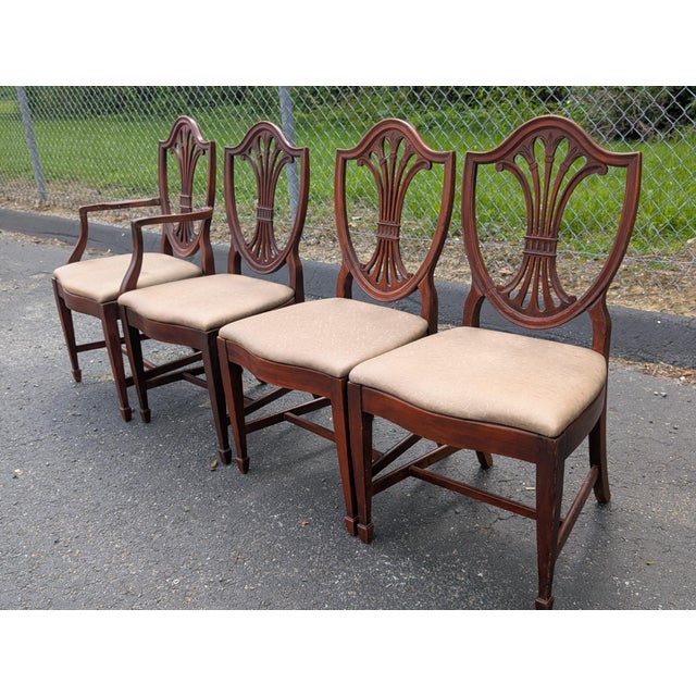 Wood Vintage Drexel Hepplewhite Style Carved Shield Back Dining Chairs - Set of 4 For Sale - Image 7 of 18