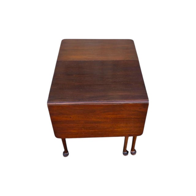 Wood 1930 Queen Anne Walnut Drop Leaf Coffee Table. For Sale - Image 7 of 10