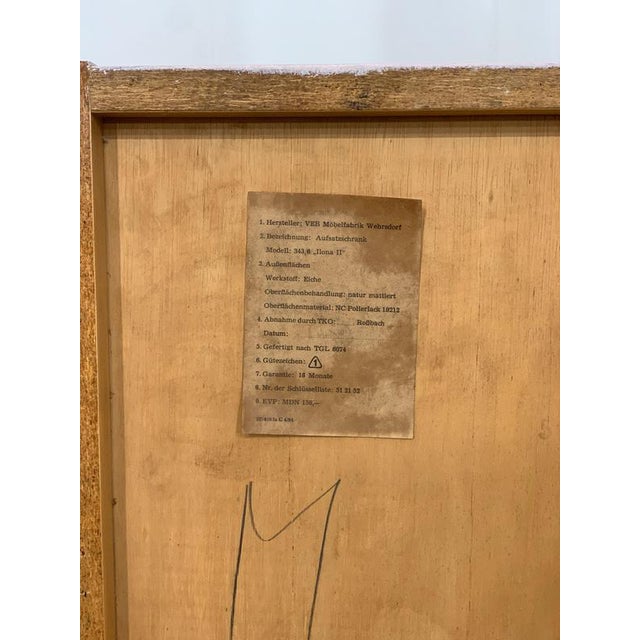 Brown Mid-Century Modern Chest of Drawers in Oak For Sale - Image 8 of 10