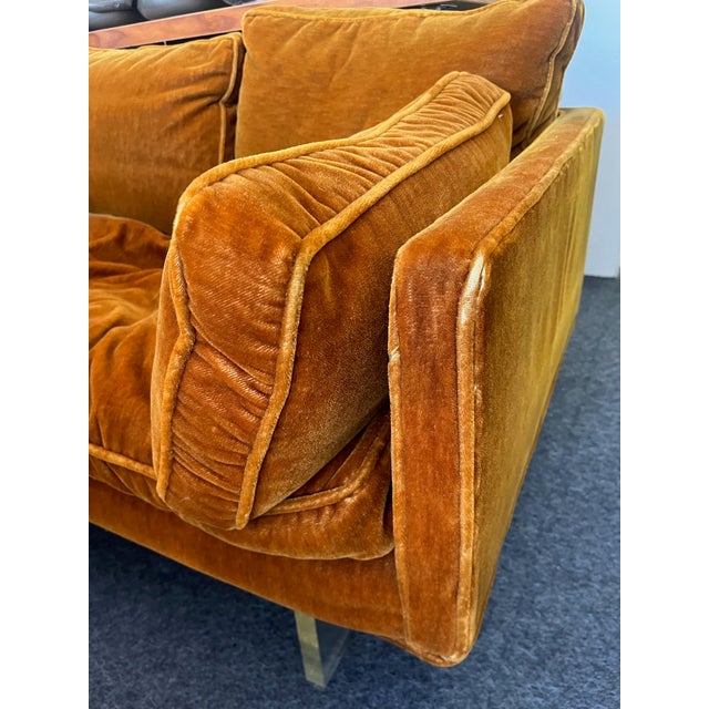 Auburn Attributed to Vladimir Kagan Settee, circa 1965 For Sale - Image 8 of 13
